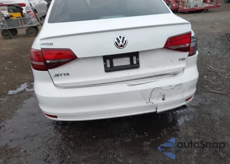 2016 Volkswagen Jetta 1.8T Sport from USA, damaged, VIN 3VWD17AJ0GM409201